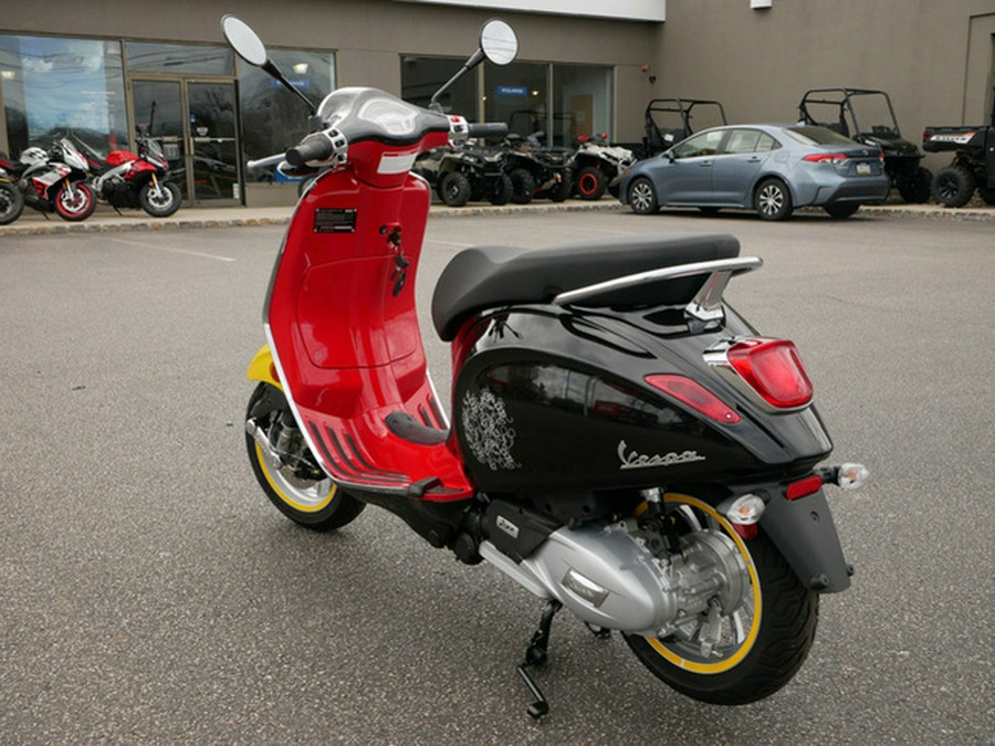 2023 Vespa Primavera 150 Disney Mickey Mouse Edition