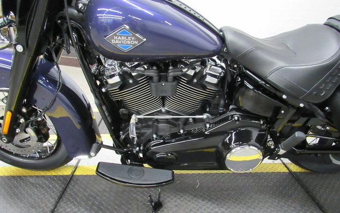 2026 Harley-Davidson® FLHC - Heritage Classic