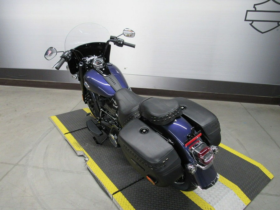 2026 Harley-Davidson® FLHC - Heritage Classic