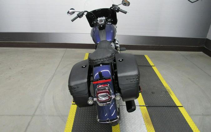 2026 Harley-Davidson® FLHC - Heritage Classic