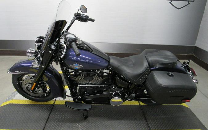 2026 Harley-Davidson® FLHC - Heritage Classic