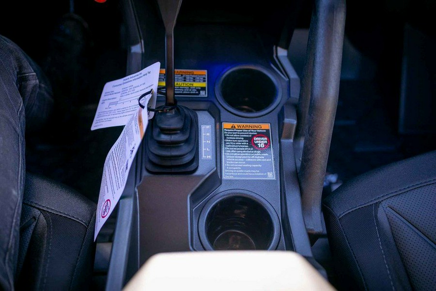 2026 Polaris® General XP 4 1000 Sport