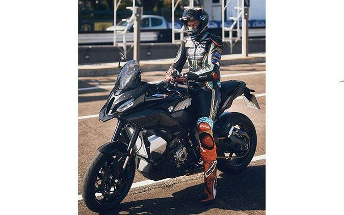 2026 BMW M 1000 XR