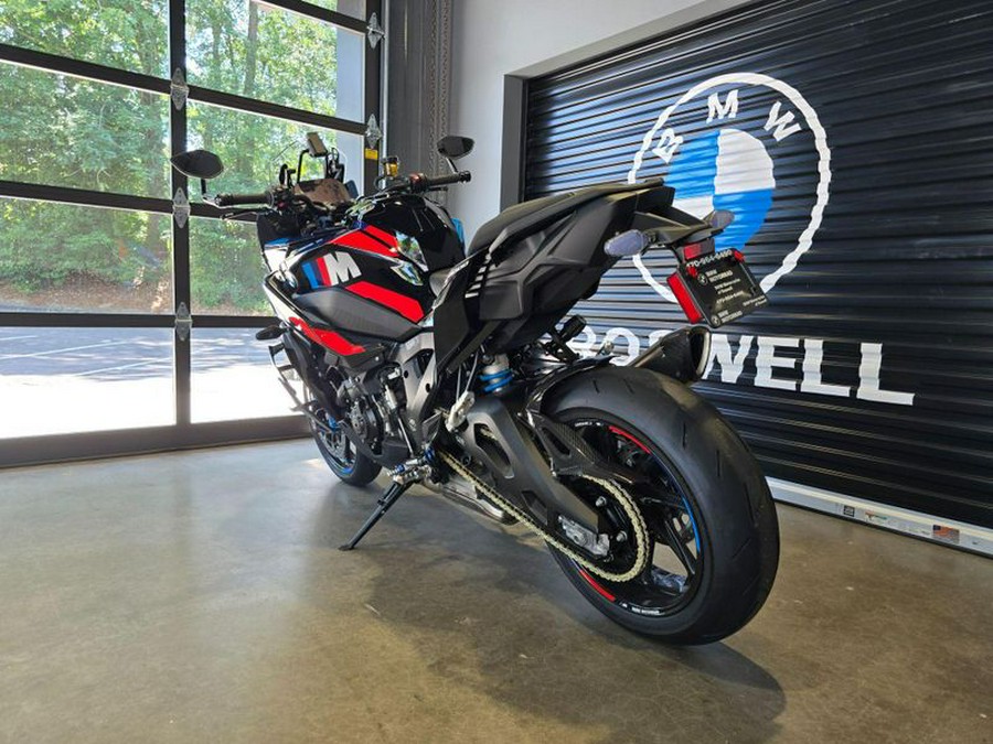 2026 BMW M 1000 XR