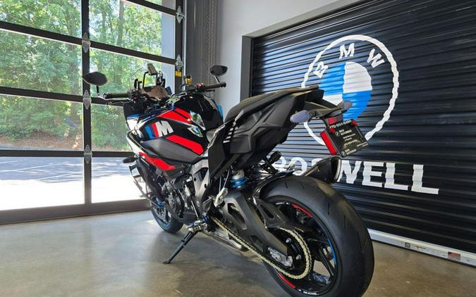 2026 BMW M 1000 XR