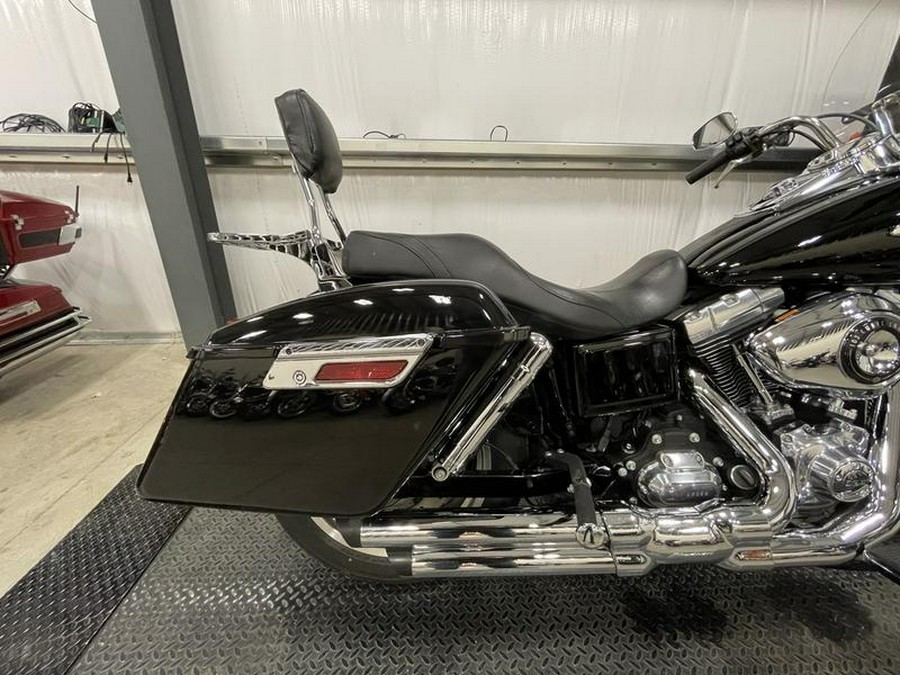 2013 Harley-Davidson® FLD - Dyna® Switchback™