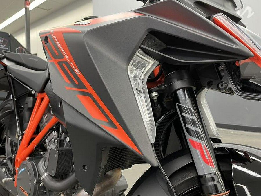 2019 KTM 1290 Super Duke GT