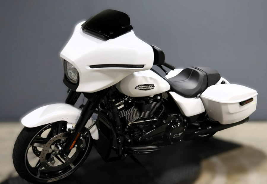 2025 Harley-Davidson Street Glide FLHX