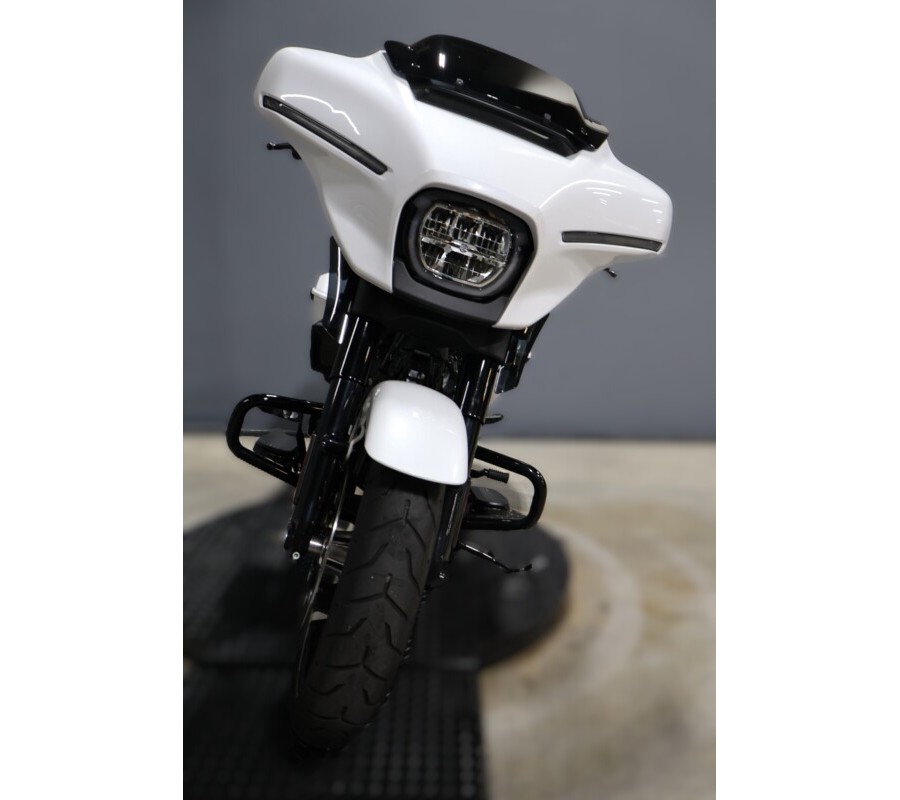 2025 Harley-Davidson Street Glide FLHX
