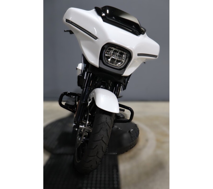 2025 Harley-Davidson Street Glide FLHX