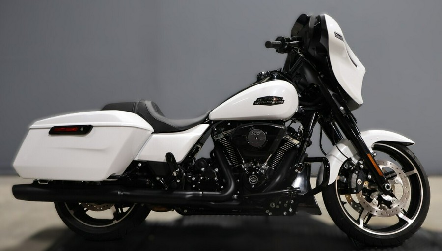 2025 Harley-Davidson Street Glide FLHX