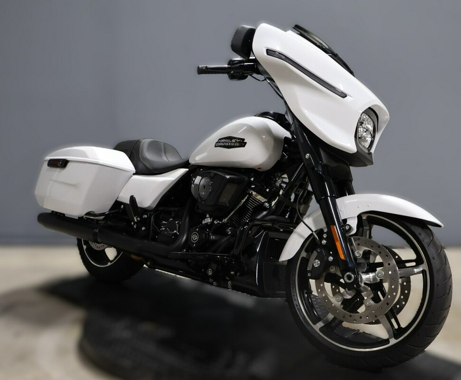 2025 Harley-Davidson Street Glide FLHX