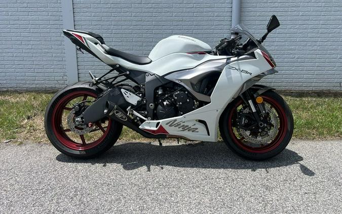 2025 Kawasaki Ninja ZX-6R ABS