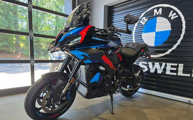 2026 BMW M 1000 XR