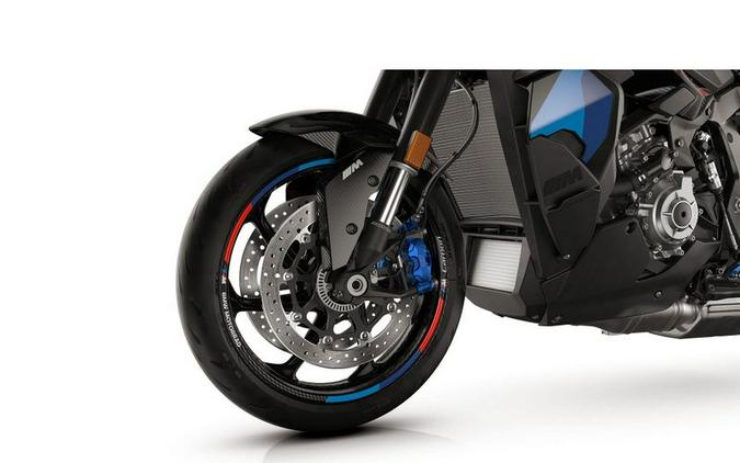 2026 BMW M 1000 XR