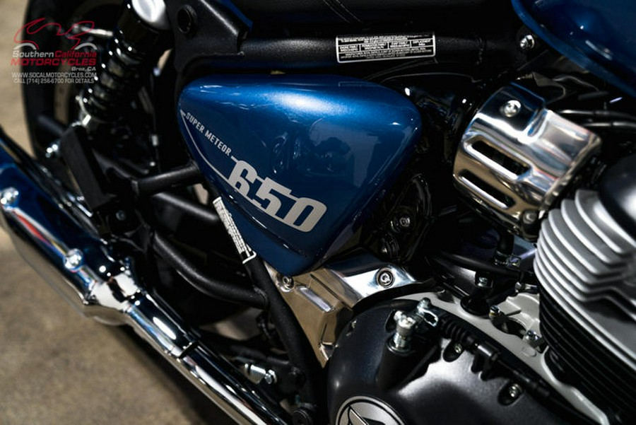 2024 Royal Enfield Super Meteor 650 Astral Blue