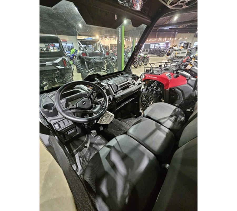 2023 Can-Am Defender DPS HD10 Tundra Green