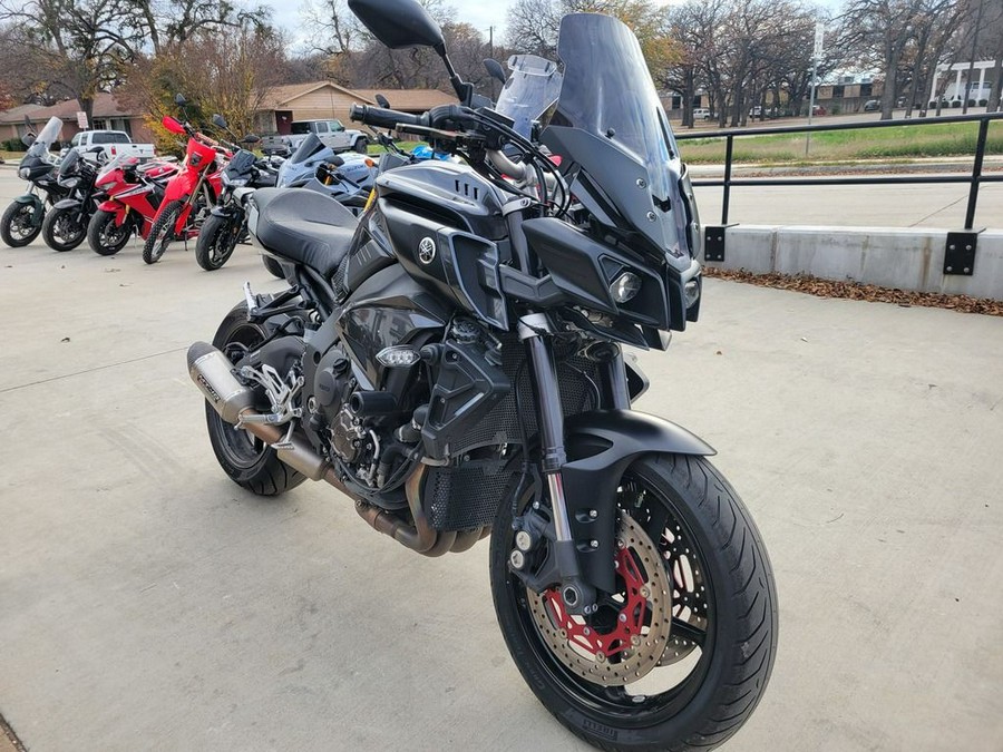 2017 Yamaha FZ-10