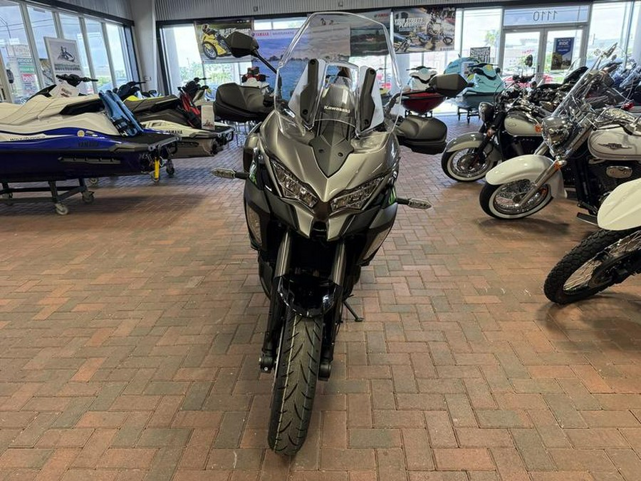 2025 Kawasaki Versys® 1100 SE LT ABS