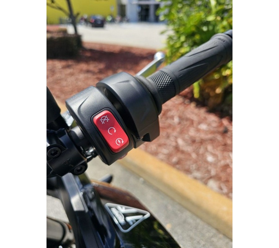 2025 Triumph Tiger Sport 660 Sapphire Black SPORT 660