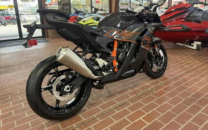 2026 KTM RC 990 R
