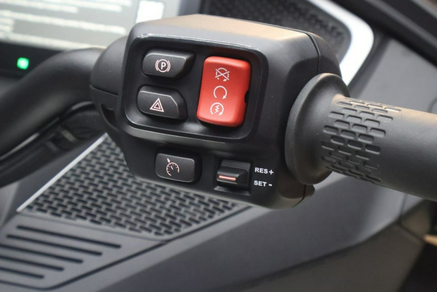 2026 Can-Am Spyder RT Limited Platine