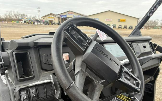 2026 Can-Am Defender XT HD11