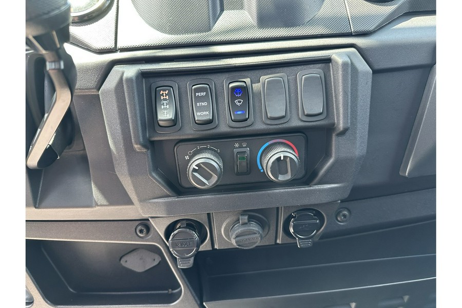 2027 RANGER CREW XP 1000 CAB - Polaris