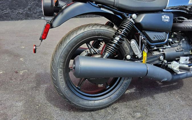 2025 Moto Guzzi V7 Stone