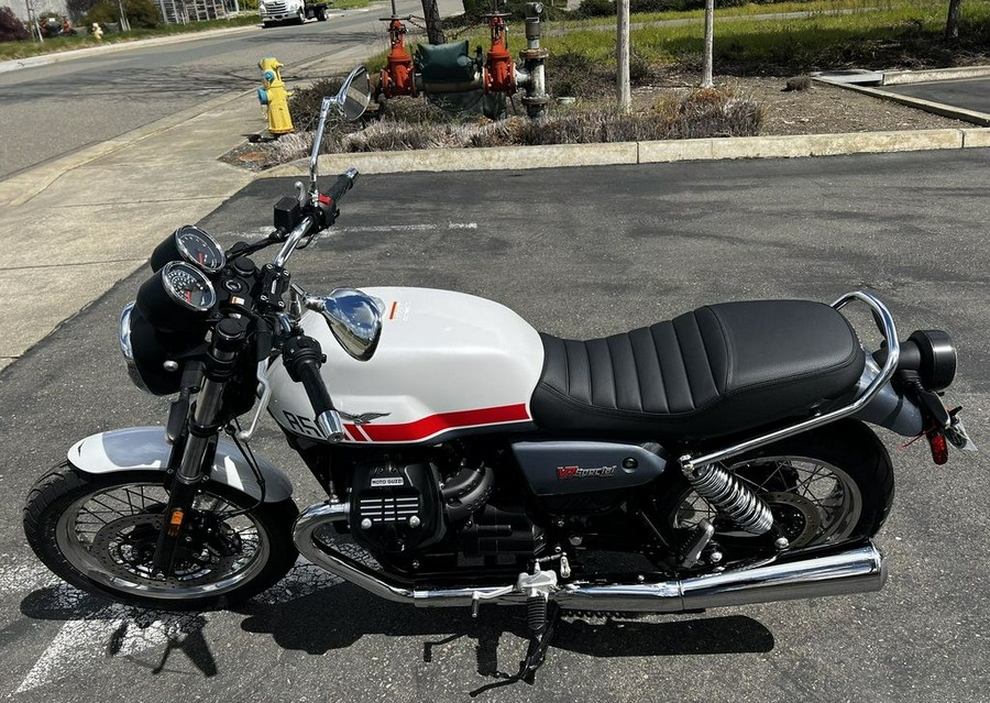 2023 Moto Guzzi V7 Special