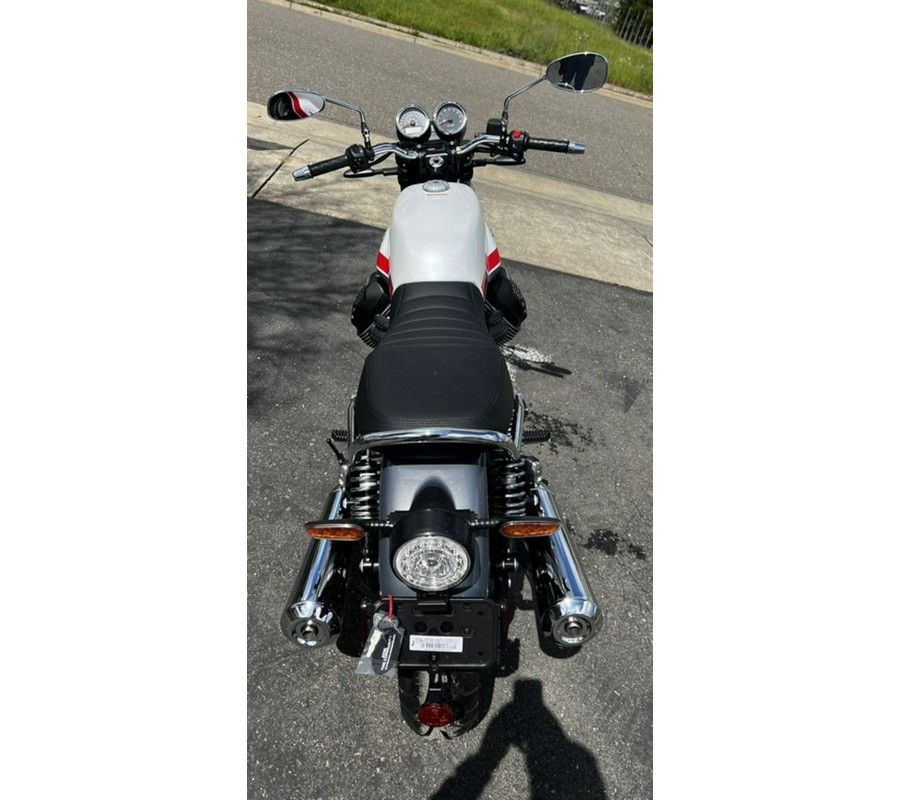 2023 Moto Guzzi V7 Special