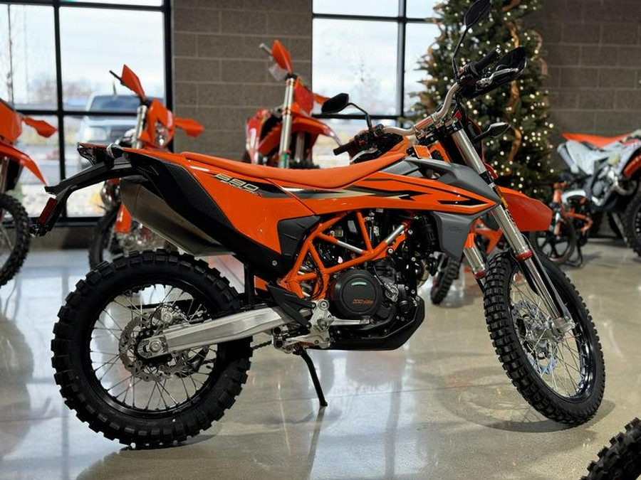 2024 KTM 690 Enduro R