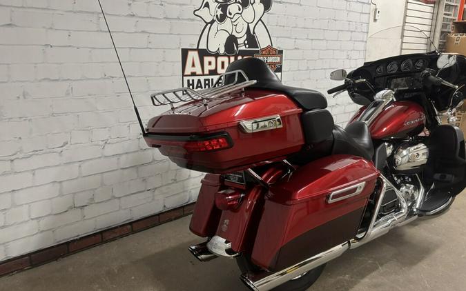 2018 Harley-Davidson® Ultra Limited Wicked Red/Twisted Cherry