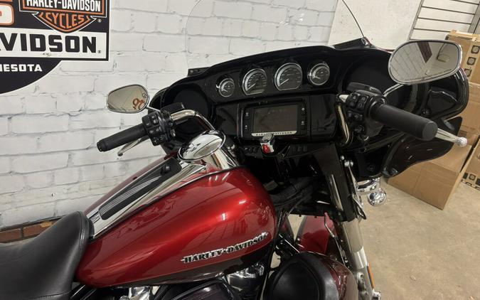 2018 Harley-Davidson® Ultra Limited Wicked Red/Twisted Cherry