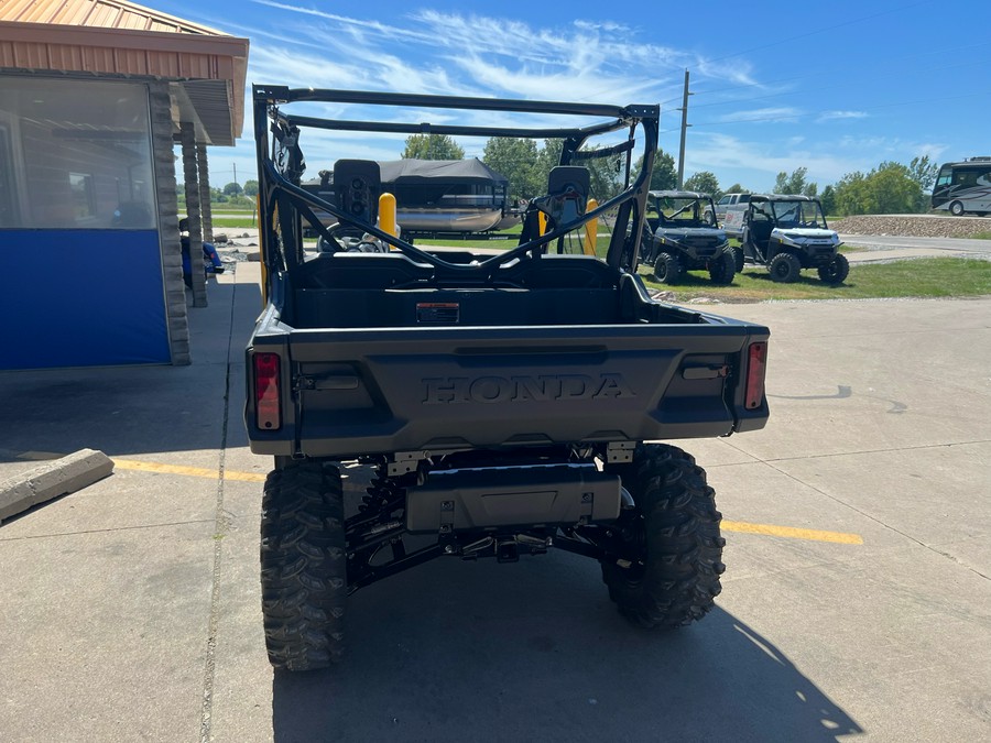 2024 Honda Pioneer 1000 Deluxe