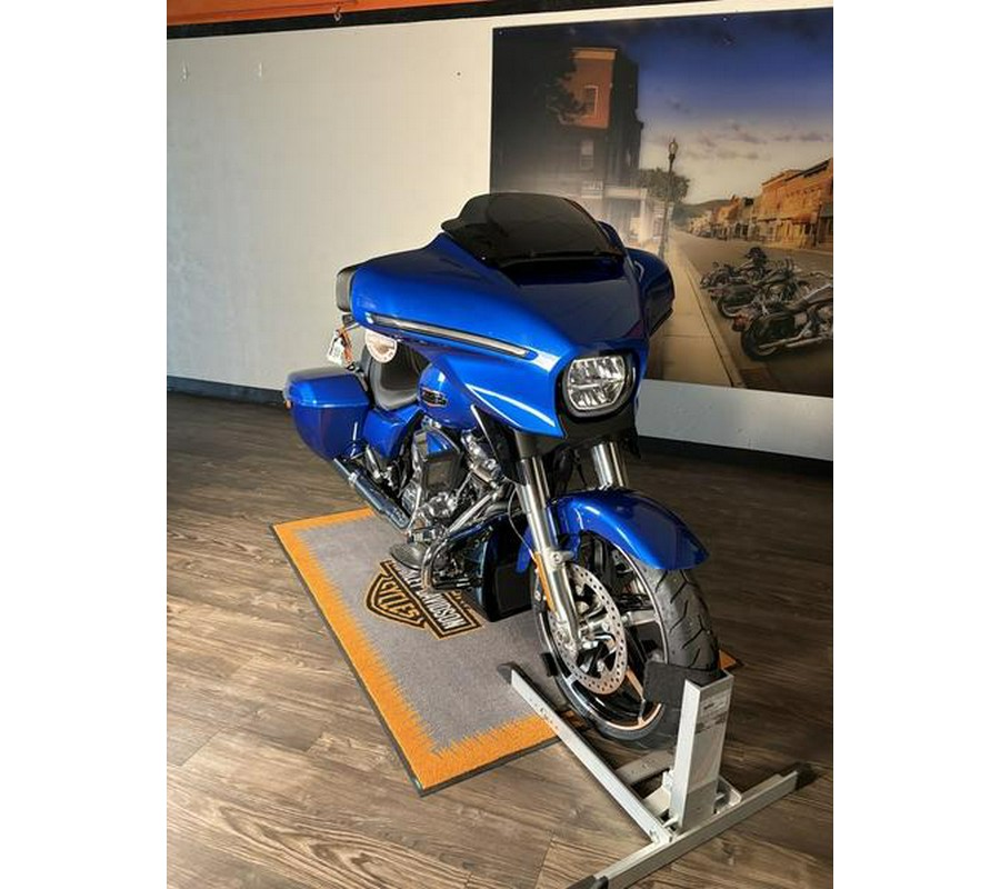 2025 Harley-Davidson® FLHX - Street Glide®