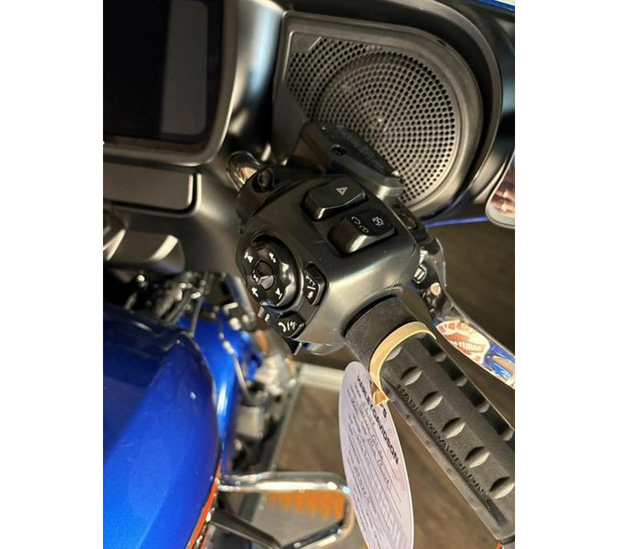 2025 Harley-Davidson® FLHX - Street Glide®