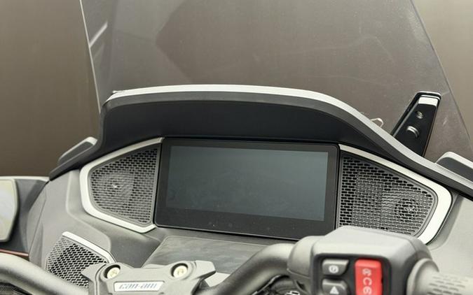 2026 Can-Am Spyder RT Limited Platine