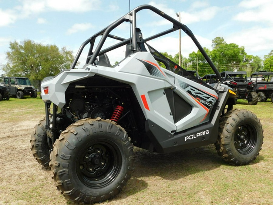 2024 Polaris RZR 200 EFI