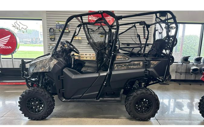2025 PIONEER 700-4 FOREST Forest - Honda