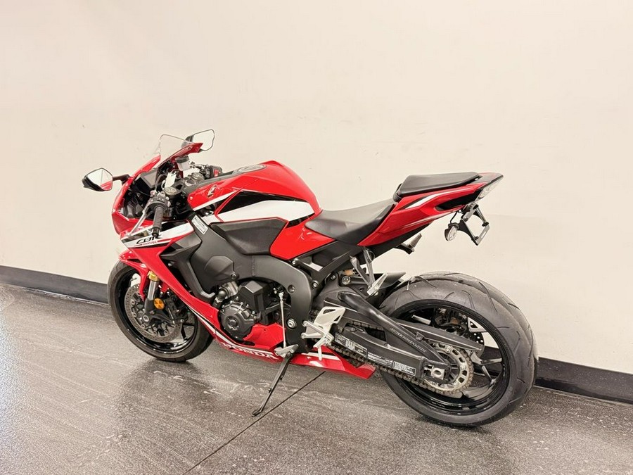 2021 Honda® CBR1000RR ABS
