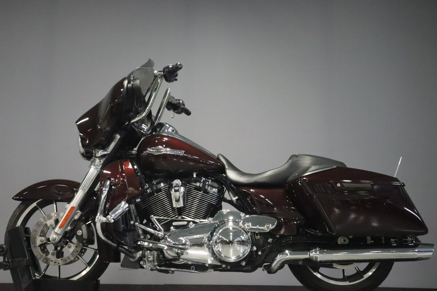 2022 Harley-Davidson Street Glide