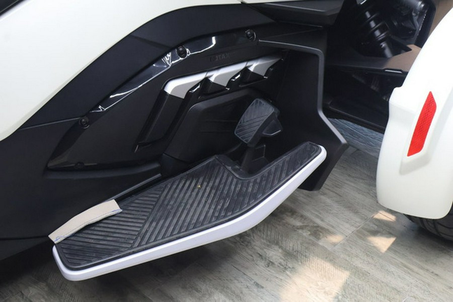 2026 Can-Am Spyder RT Limited Platine