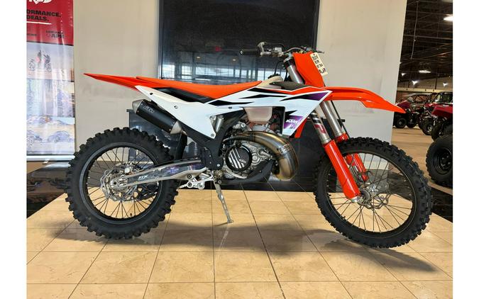 2024 KTM XC 300