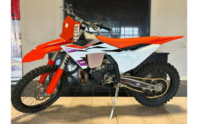 2024 KTM XC 300