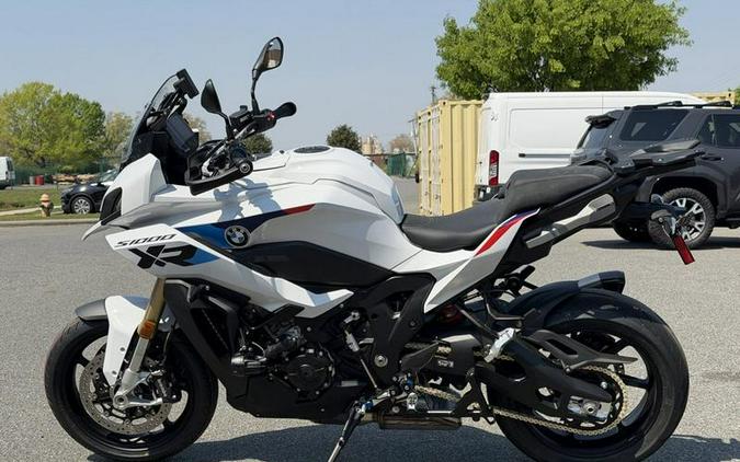 2026 BMW S 1000 XR Light White/M Motorsport