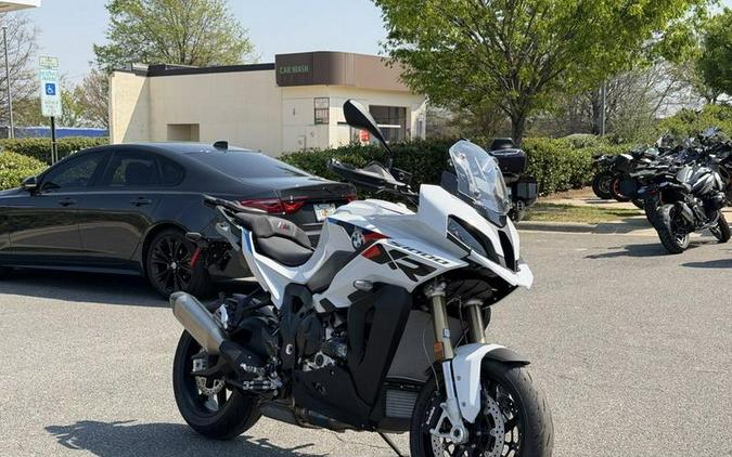 2026 BMW S 1000 XR Light White/M Motorsport