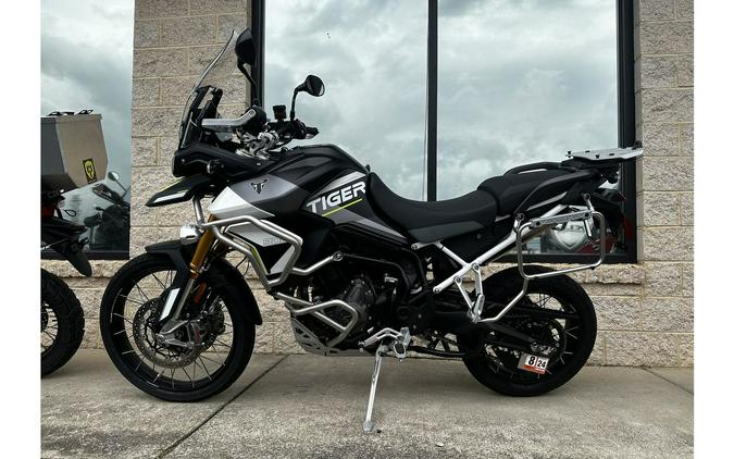 2024 Triumph Tiger 900 GT Pro Review [11 Fast Facts]