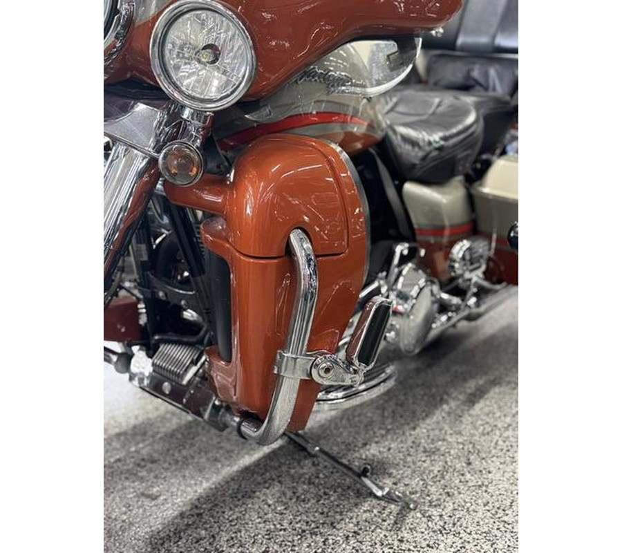 2009 Harley-Davidson® CVO™ Ultra Classic® Electra Glide® - UO0322