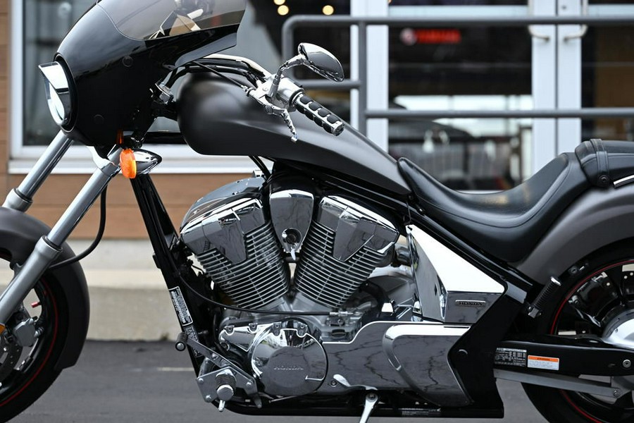 2010 Honda® Fury (VT13CXA)